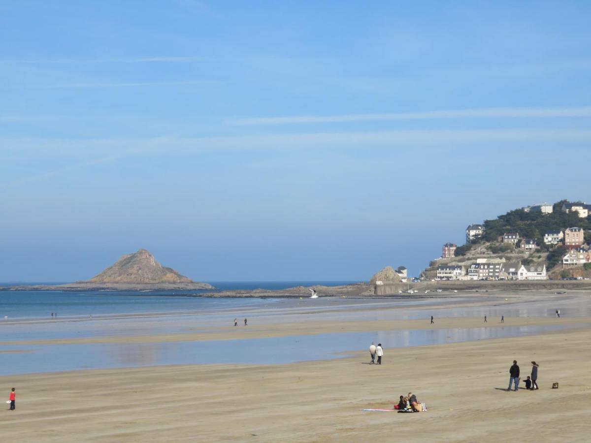 Les Bains Studio Vue Mer เปลเนิฟ-วัล-อ็องเดร ภายนอก รูปภาพ